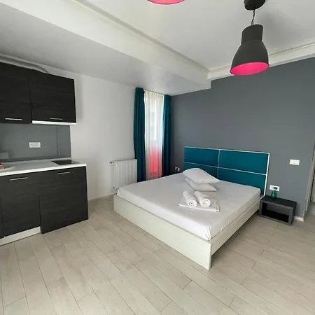 Blumarina Summerland Sea View Studio Mamaia Exterior photo